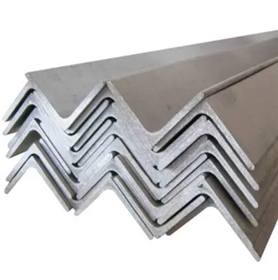 等角バーを正確に切断するにはどうすればよいですか?